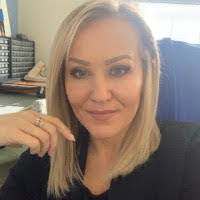 Amber Doerr's Instagram, Twitter & Facebook