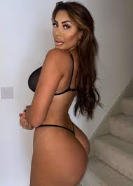 Chloe Ferry - Free pics, galleries & more at Babepedia
