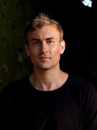 Mark Prins's Instagram, Twitter & Facebook