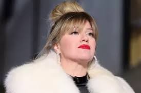 American Idol''s Josh Gracin Expecting Baby With Wife Katie