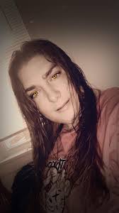 Introduction and photo sharing in family caregivers support