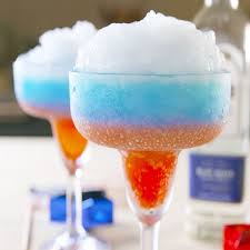 With the hot weather and patriotic atmosphere of fourth of july, it only makes sense that you should have a red, white, and blue cocktail to cool you off. 21 Easy 4th Of July Cocktails Fourth Of July Drink Recipes