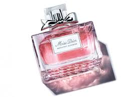 Christian Dior Miss Dior Brume Soyeuse Pour Le Corps Parfums Authentiques Ventes En Gros Et Detail Conseils Personnalises Livraison A Domicile Service Client Dream S Christian Dior Perfume Perfume Miss Dior