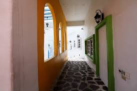 Paisaje Griego Del Mar De La Formación De Roca Del Streeter Del Callejón  Foto de archivo