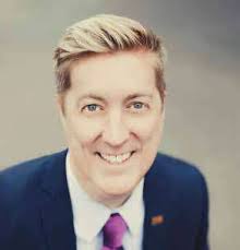 WISHING OUR ALEUT FAMILY HAPPY HOLIDAYS DURING THIS FESTIVE SEASON!