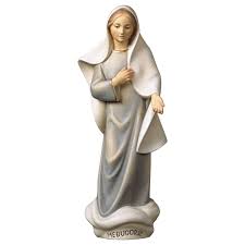 Sie hat noch immer die täglichen erscheinungen. Madonna Medjugorje Modern Holzfigur Geschnitzt Sudtirol Maria Mutter Gottes Figur Kaufen Bei Jager Graf Gbr