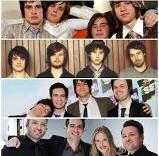 Panic At The Disco The Ballad Of Mona Lisa Mp3 Panic At The Disco From 2004 2018 I Think The Other People In The Last Picture Are Just There For Tour Panic At The Disco Disco Musical Band