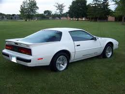 white 1988 pontiac firebird formula 350 photo pontiac firebird firebird formula pontiac white 1988 pontiac firebird formula 350