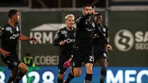 Na terceira final 100% portuguesa, o sporting voltou a conquistar o título europeu de clubes, depois de 42 anos sem sucesso, período em que apenas disputou uma final, perdida há 30 anos (1988/89) para o noia. Sporting E Campeao Da Europa De Hoquei Em Patins Pela Terceira Vez Dnoticias Pt