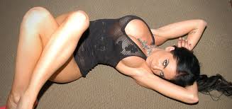 Emmanuelle London | Watch Exclusive Videos Right Now
