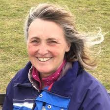 Tanya Robbins's Instagram, Twitter & Facebook