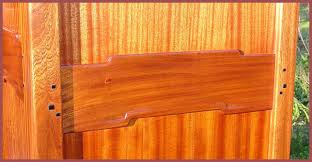 You'll learn how to create some of the style's most recognizable features like cloud lifts, square pegs and rounded breadboard ends. Looking For Some Plans Plans And Software The Patriot Woodworker