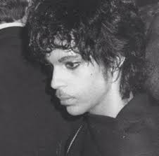 Purple Family, here's an older picture of Prince. ✌🏼☮️💜🤗➕