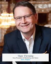 👉Please join us from 6-9pm tonight for Art After Hours! Enjoy food and  beverages from Heidi's Place 🍷, live Gershwin tunes performed by guitarist John  Housley and the Naples Philharmonic Chorus 🎶,