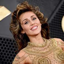 Miley Cyrus: Aktuelle News, Infos & Bilder | BUNTE.de