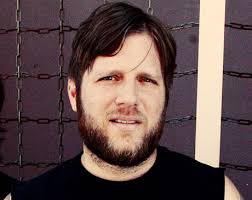 Andrew Seward's Instagram, Twitter & Facebook