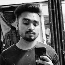 Choreographer and social media personality #DhanashreeVerma unarchived  several pictures with her estranged husband, cricketer #YuzvendraChahal,