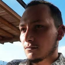 Stream Héctor Produciendo music