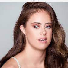 Thank you Michelle Monique Photography and @hairmakeuptaramarshell We Speak  Modeling Agency for this beautiful photo 💗💗💗