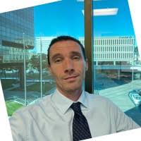 800+ "Lampi" profiles