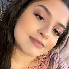 Carina Valencia's Instagram, Twitter & Facebook