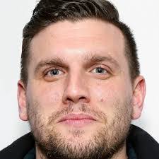 Isaac Stout's Instagram, Twitter & Facebook