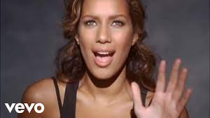 It'll all get better in time. Ubersetzung Leona Lewis Footprints In The Sand Auf Deutsch Musikguru