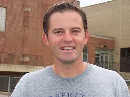 Fry, Effrein Look to Cap DGN Careers in Style