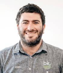 The Team of Experts Behind Bridge Knowledge