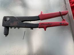 Swingline easy touch heavy duty 3 hole punch, 32 sheet capacity,. Swingline Home Facebook