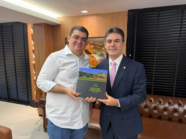 Severo Eulálio recebe deputados eleitos Júlio César Filho e Georgiano Neto  na Alepi - Cidades em Foco
