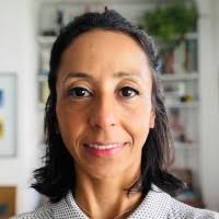 50+ perfis com “Perla Ferreira”