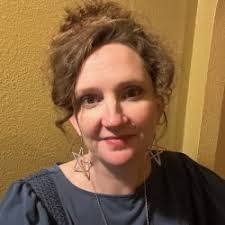 Melissa Compton's Instagram, Twitter & Facebook