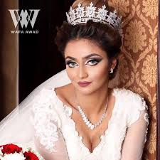 Hairstylist Wafa Awad (@waafaa2000) · Instagram photos and Reels