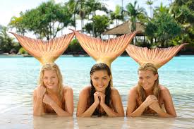 Teenagers always feel different, but these three australian girls really are different; Season 3 H2o Just Add Water H2o Just Add Water Wiki Fandom