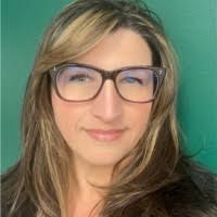 Robin Ramos's Instagram, Twitter & Facebook