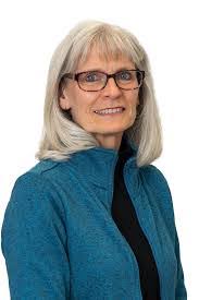 Bonnie Hoag's Instagram, Twitter & Facebook