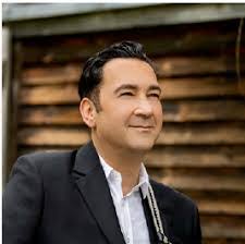 Larry Blatt's Instagram, Twitter & Facebook