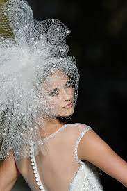 La Novia De Pronovias 2014 Bride Head Bride Hair Accessories Bridal Looks