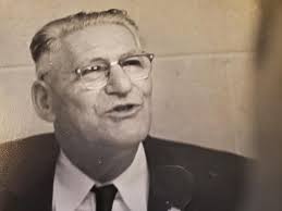 Does anyone have pictures of Kester and Son paving Ocean Street in Santa  Cruz around 1960-1965?