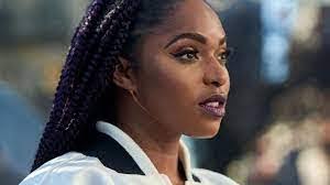 Janette Daly's Instagram, Twitter & Facebook