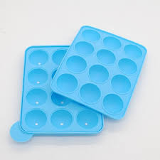 Add half the flour and milk, and mix in. Silicone Cake Pop Mold Cake Pop Formen Rezepte
