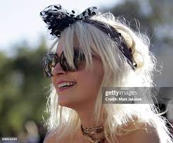 40 Photos & High Res Pictures