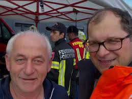 Alarmstufe 2: Herbstübung mit insgesamt 9 Freiwilligen Feuerwehren in  Mühlheim! Am Sa. 11.10.2025 wurde um 13.00 Uhr zum Übungsszenario  alarmiert! Danke allen Beteiligten, Firma RDG Recycling Group mit GF Franz  Kobleder für