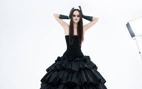 Check spelling or type a new query. Ntk Tráº§n Hung Ra Máº¯t Bst Táº¡i London Fashion Week Dung Má»™t NgÆ°á»i Máº«u