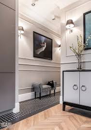 Qui Puoi Trovare Foto Di Idee Di Design D Interni Lasciati Ispirare Arredamento Corridoio Interior Design Per Appartamenti Arredamento Ingresso