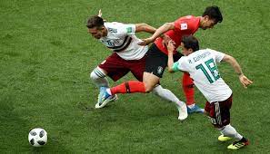 Periodismo digital para el nuevo siglo. Mexico Clasifica A Octavos Del Mundial Tras Vencer 2 1 A Corea Del Sur Foto 1 De 3 Mundial Rusia 2018 Futbol Peru Com