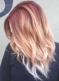 Imagine ombré hair, and the images your mind conjures are likely of long, flowing locks that fade from brown to blonde. 60 Besten Ombre Haarfarbe Ideen Fur Blond Braun Rot Und Schwarz Haar