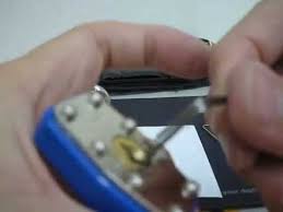 Using a bobby pin or a paperclip is a quick way to pick a master lock without breaking it. How To Pick A Padlock With A Bobby Pin Youtube
