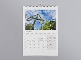 Kalender för december 2021 för utskrift. Fotokalendrar For 2021 I Personlig Stil Med Dina Egna Bilder Crimson